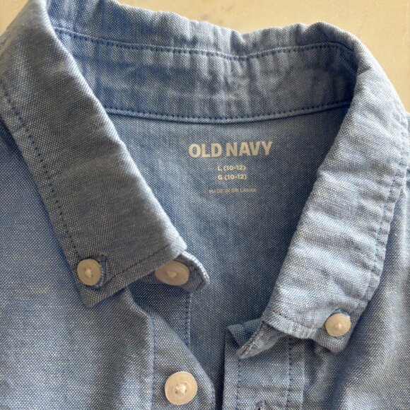 Boys Chambray Old Navy Short Sleeve Shirt - Size L(10-12) - Picture 2 of 3